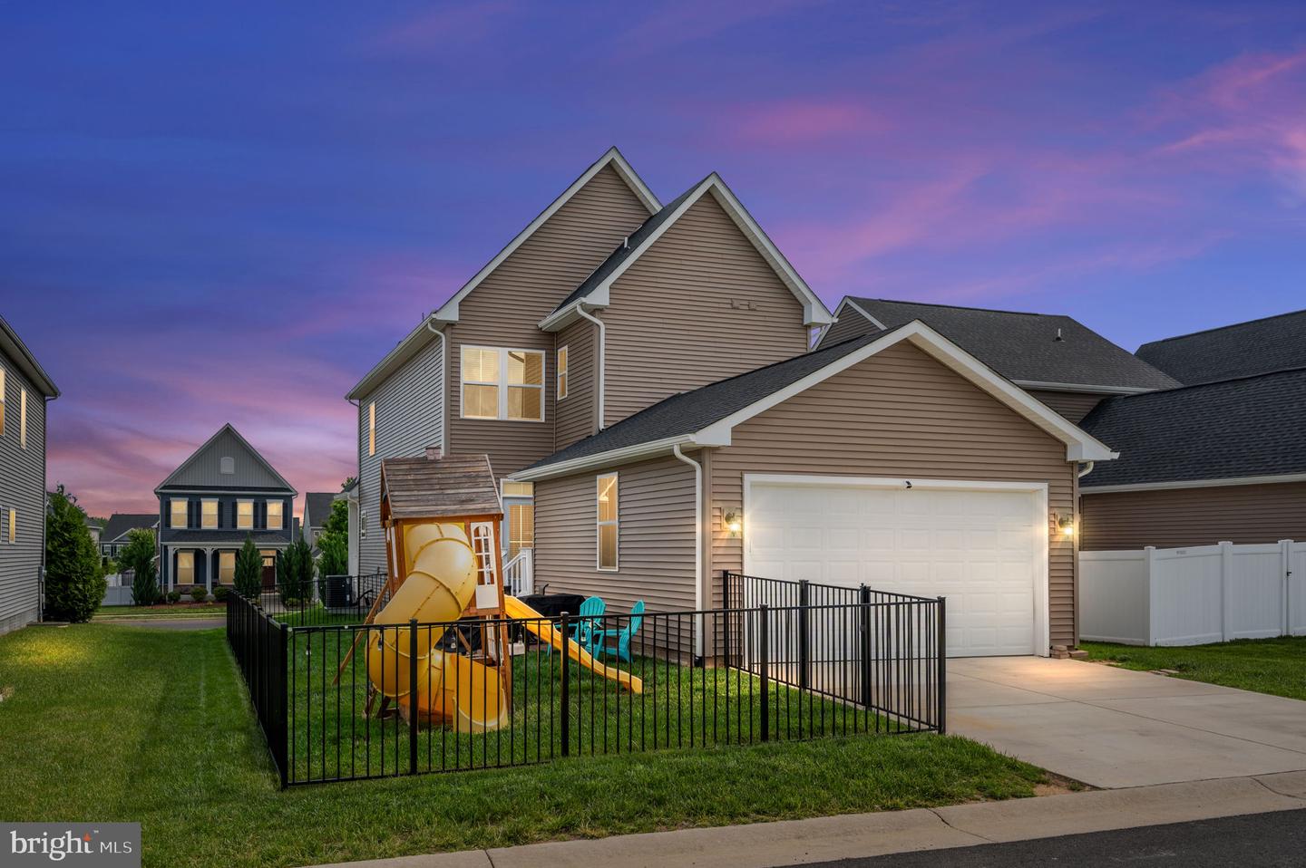 6708 NINTH CORPS LN, SPOTSYLVANIA, Virginia 22553, 4 Bedrooms Bedrooms, ,3 BathroomsBathrooms,Residential,For sale,6708 NINTH CORPS LN,VASP2033076 MLS # VASP2033076