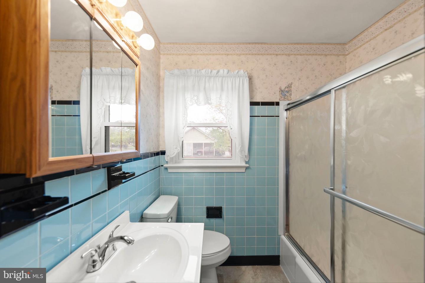 2938 S PLEASANT VALLEY RD, WINCHESTER, Virginia 22601, 3 Bedrooms Bedrooms, ,1 BathroomBathrooms,Residential,For sale,2938 S PLEASANT VALLEY RD,VAWI2007678 MLS # VAWI2007678