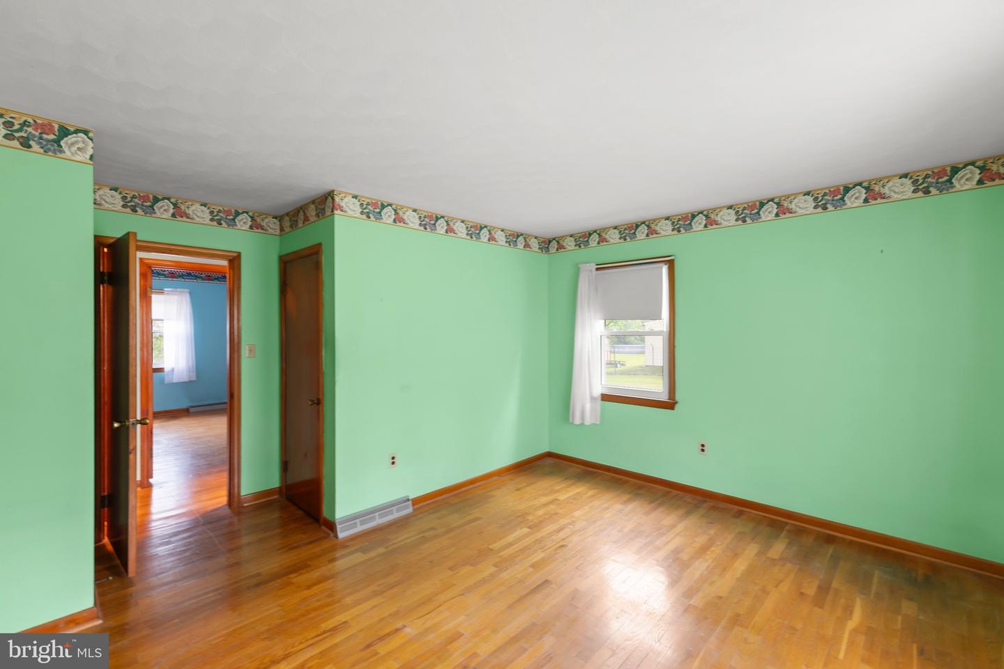 2938 S PLEASANT VALLEY RD, WINCHESTER, Virginia 22601, 3 Bedrooms Bedrooms, ,1 BathroomBathrooms,Residential,For sale,2938 S PLEASANT VALLEY RD,VAWI2007678 MLS # VAWI2007678