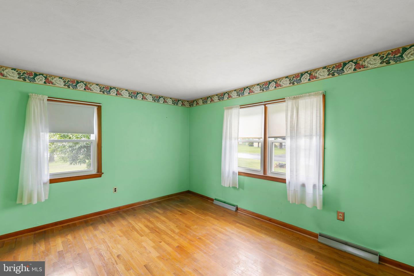 2938 S PLEASANT VALLEY RD, WINCHESTER, Virginia 22601, 3 Bedrooms Bedrooms, ,1 BathroomBathrooms,Residential,For sale,2938 S PLEASANT VALLEY RD,VAWI2007678 MLS # VAWI2007678