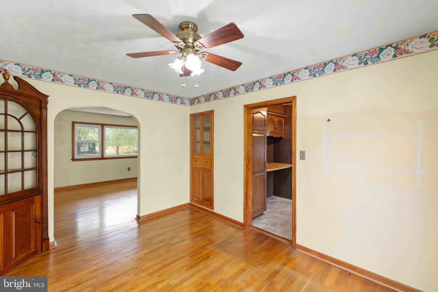 2938 S PLEASANT VALLEY RD, WINCHESTER, Virginia 22601, 3 Bedrooms Bedrooms, ,1 BathroomBathrooms,Residential,For sale,2938 S PLEASANT VALLEY RD,VAWI2007678 MLS # VAWI2007678