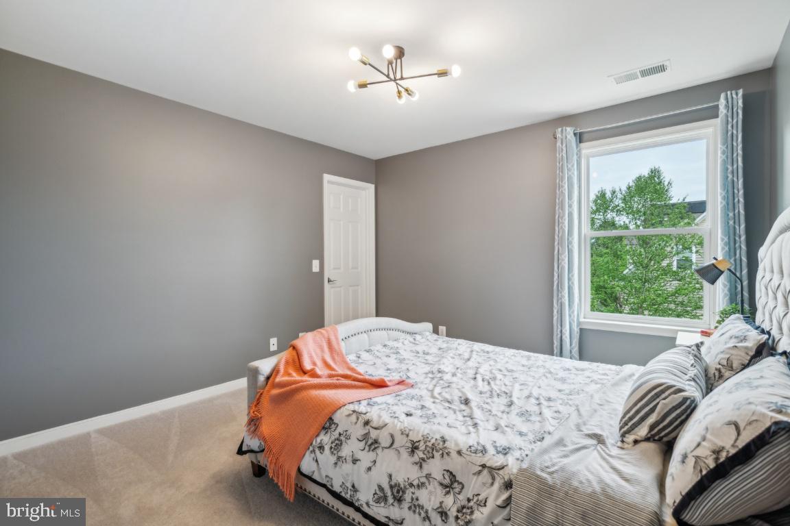 42004 DONNINGTON PL, ASHBURN, Virginia 20148, 5 Bedrooms Bedrooms, ,4 BathroomsBathrooms,Residential,For sale,42004 DONNINGTON PL,VALO2096272 MLS # VALO2096272