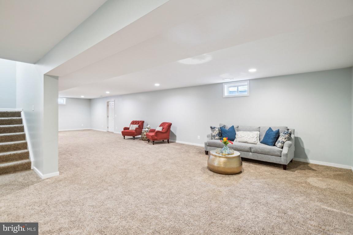 42004 DONNINGTON PL, ASHBURN, Virginia 20148, 5 Bedrooms Bedrooms, ,4 BathroomsBathrooms,Residential,For sale,42004 DONNINGTON PL,VALO2096272 MLS # VALO2096272