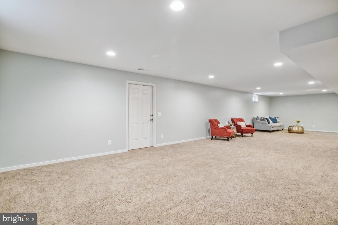 42004 DONNINGTON PL, ASHBURN, Virginia 20148, 5 Bedrooms Bedrooms, ,4 BathroomsBathrooms,Residential,For sale,42004 DONNINGTON PL,VALO2096272 MLS # VALO2096272