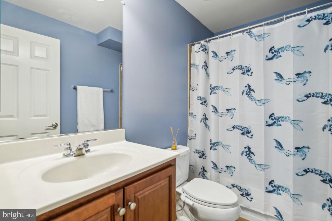 42004 DONNINGTON PL, ASHBURN, Virginia 20148, 5 Bedrooms Bedrooms, ,4 BathroomsBathrooms,Residential,For sale,42004 DONNINGTON PL,VALO2096272 MLS # VALO2096272