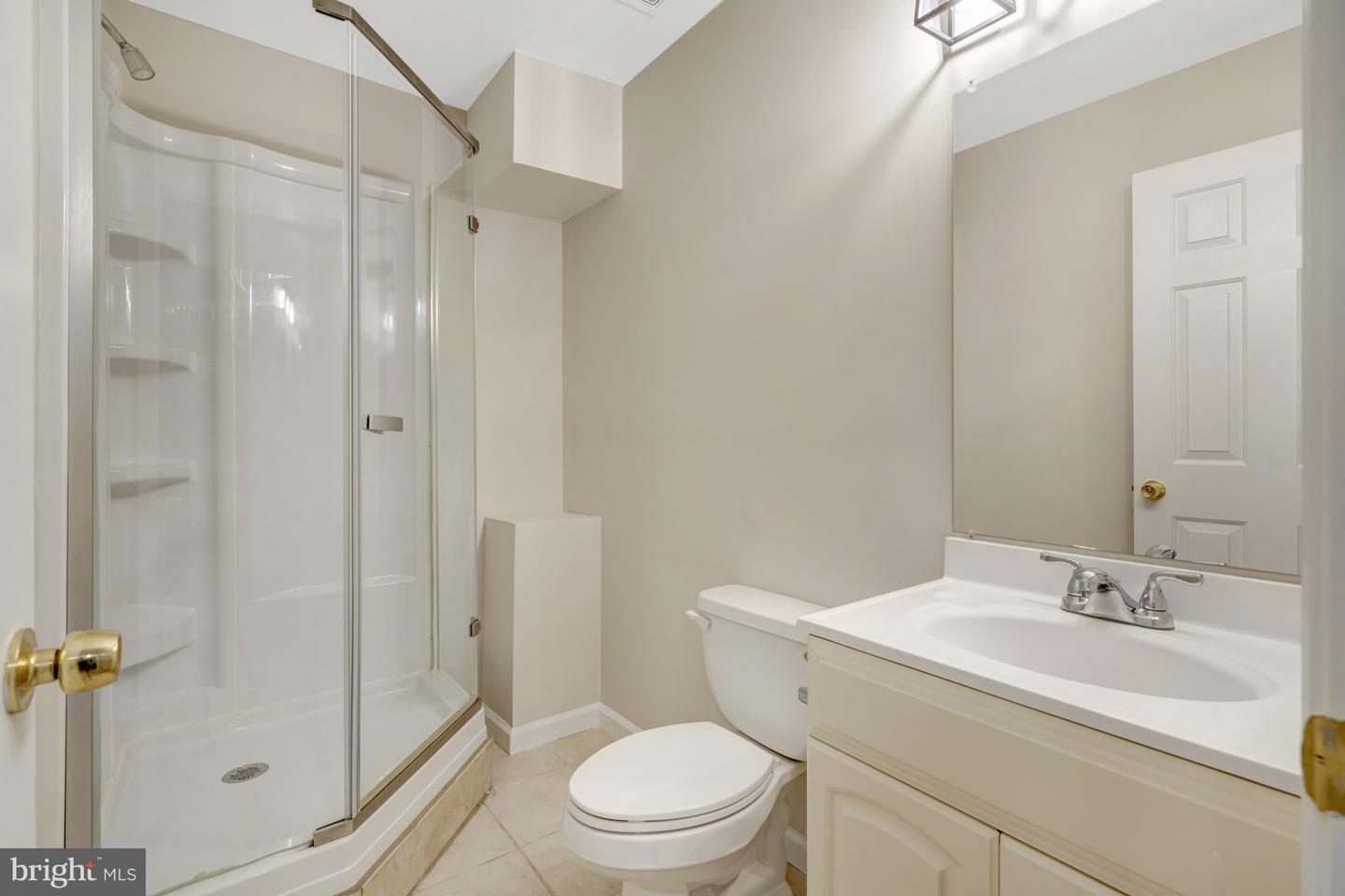 18514 SIERRA SPRINGS SQ, LEESBURG, Virginia 20176, 3 Bedrooms Bedrooms, ,3 BathroomsBathrooms,Residential,For sale,18514 SIERRA SPRINGS SQ,VALO2096288 MLS # VALO2096288