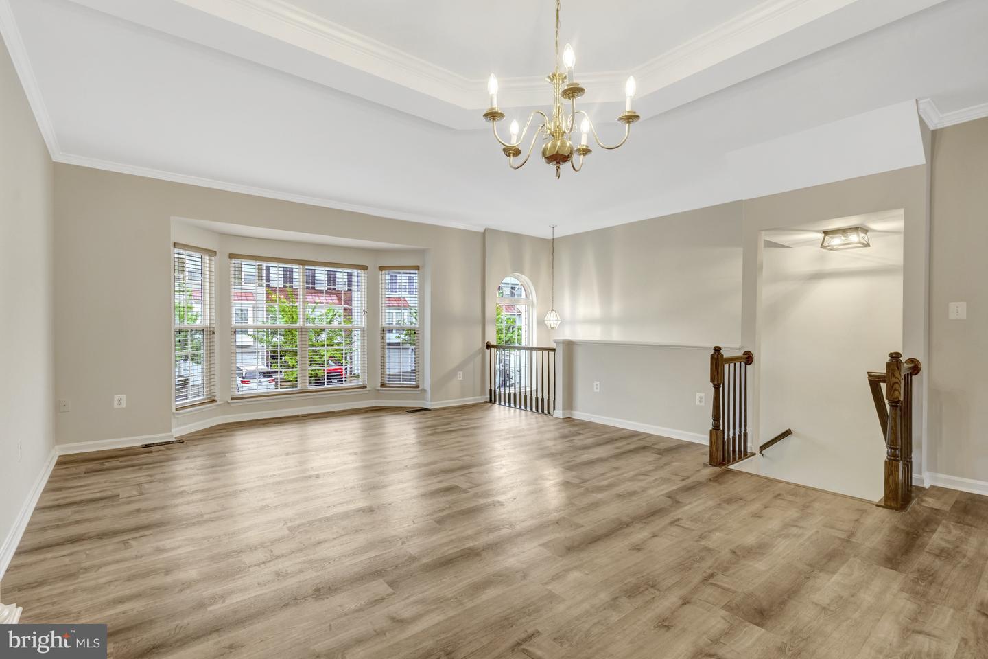 18514 SIERRA SPRINGS SQ, LEESBURG, Virginia 20176, 3 Bedrooms Bedrooms, ,3 BathroomsBathrooms,Residential,For sale,18514 SIERRA SPRINGS SQ,VALO2096288 MLS # VALO2096288