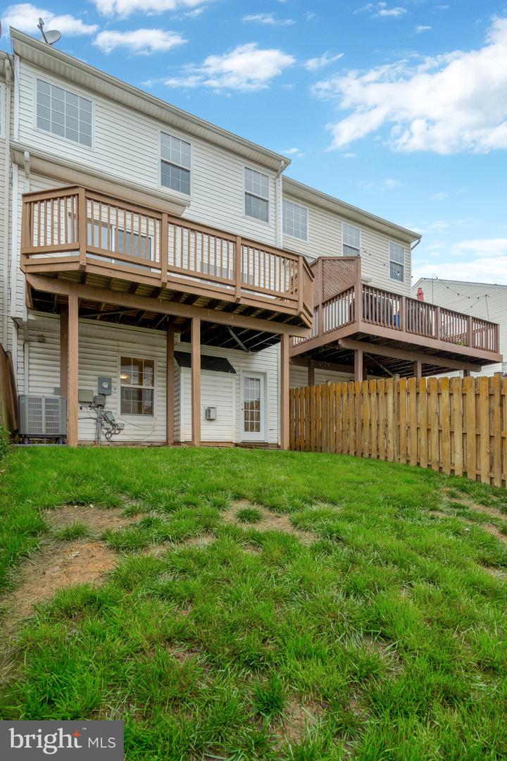 18514 SIERRA SPRINGS SQ, LEESBURG, Virginia 20176, 3 Bedrooms Bedrooms, ,3 BathroomsBathrooms,Residential,For sale,18514 SIERRA SPRINGS SQ,VALO2096288 MLS # VALO2096288