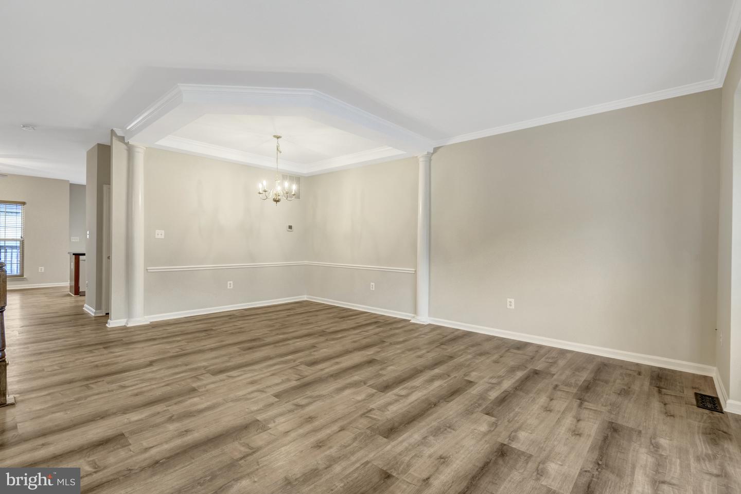 18514 SIERRA SPRINGS SQ, LEESBURG, Virginia 20176, 3 Bedrooms Bedrooms, ,3 BathroomsBathrooms,Residential,For sale,18514 SIERRA SPRINGS SQ,VALO2096288 MLS # VALO2096288