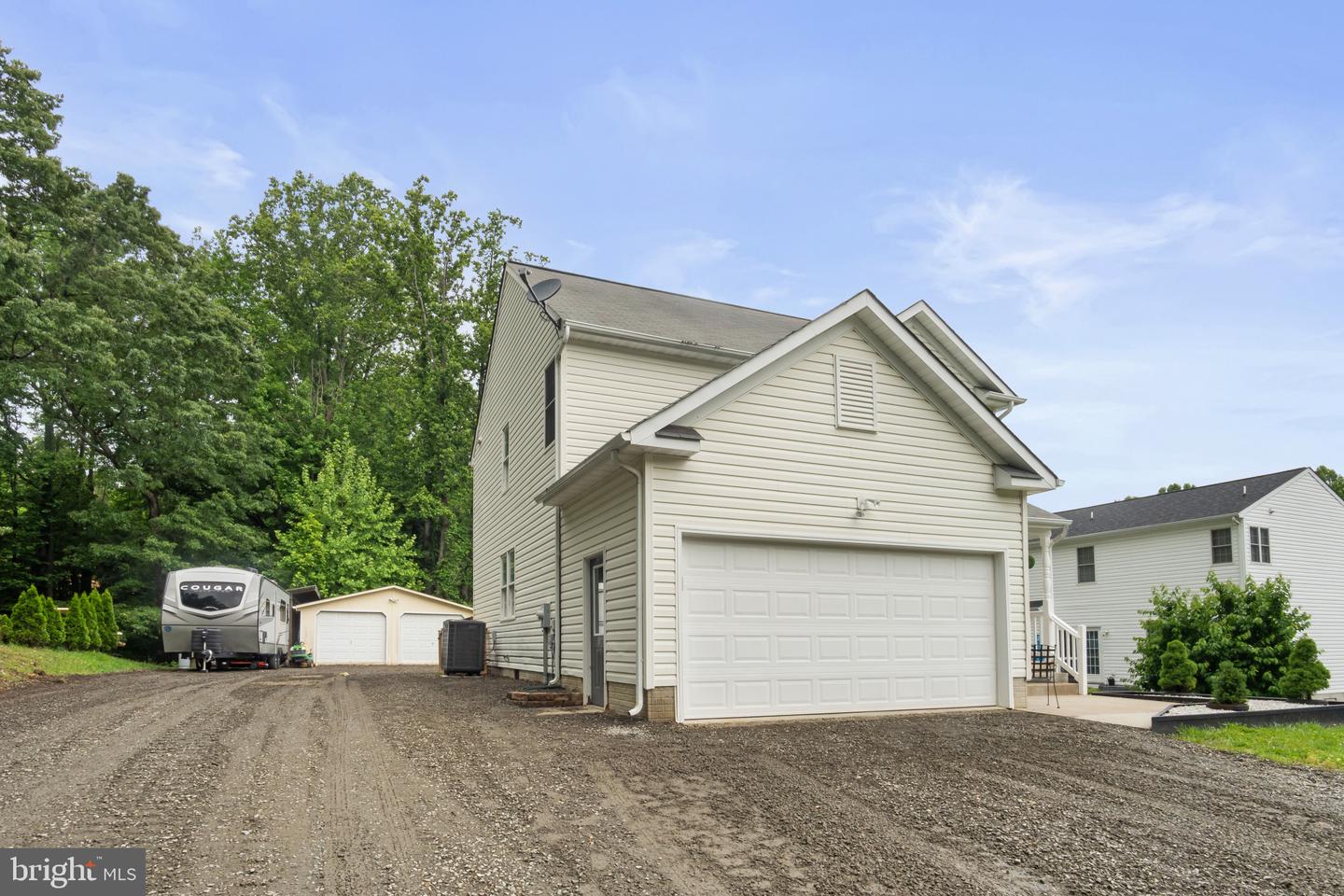 9170 CODY LN, KING GEORGE, Virginia 22485, 3 Bedrooms Bedrooms, ,2 BathroomsBathrooms,Residential,For sale,9170 CODY LN,VAKG2006416 MLS # VAKG2006416