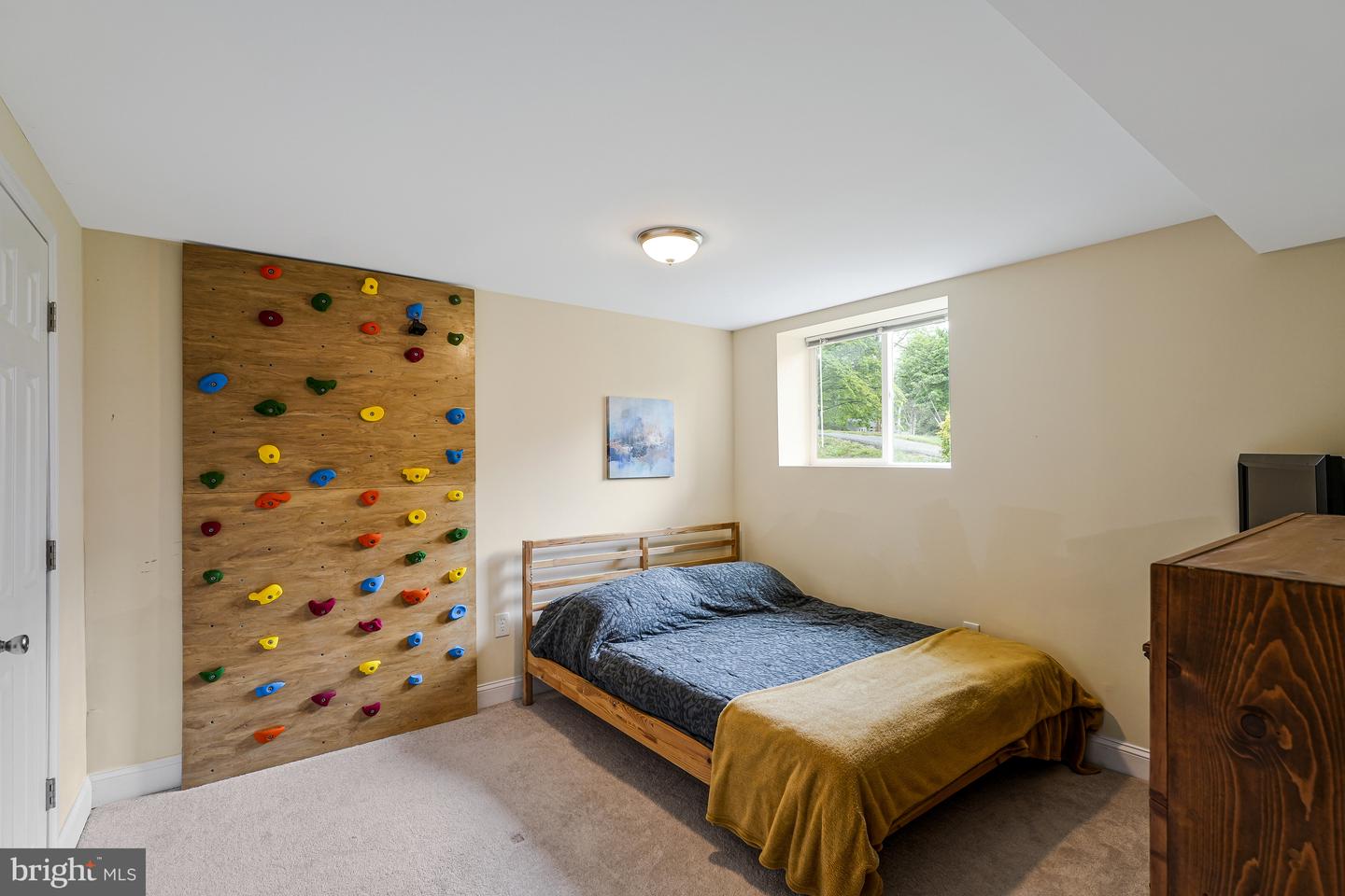 4613 TIPTON LN, ALEXANDRIA, Virginia 22310, 5 Bedrooms Bedrooms, ,2 BathroomsBathrooms,Residential,For sale,4613 TIPTON LN,VAFX2240572 MLS # VAFX2240572