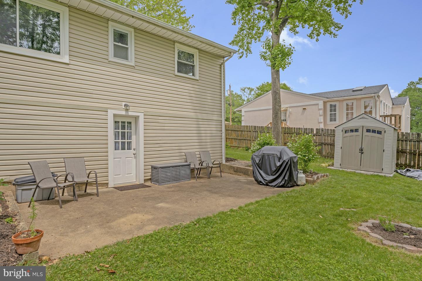 4613 TIPTON LN, ALEXANDRIA, Virginia 22310, 5 Bedrooms Bedrooms, ,2 BathroomsBathrooms,Residential,For sale,4613 TIPTON LN,VAFX2240572 MLS # VAFX2240572