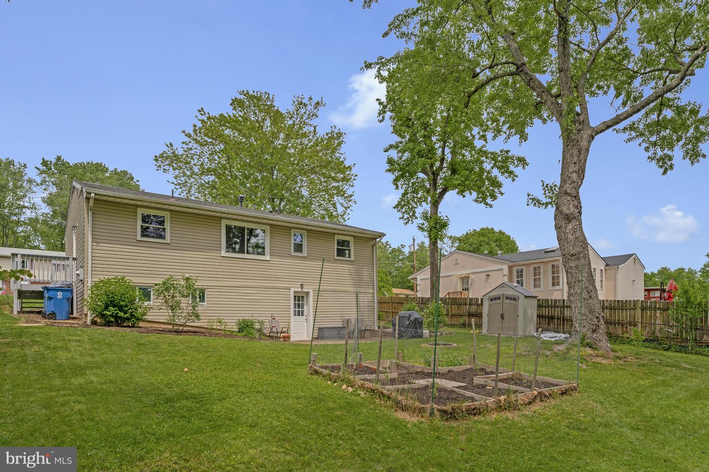 4613 TIPTON LN, ALEXANDRIA, Virginia 22310, 5 Bedrooms Bedrooms, ,2 BathroomsBathrooms,Residential,For sale,4613 TIPTON LN,VAFX2240572 MLS # VAFX2240572