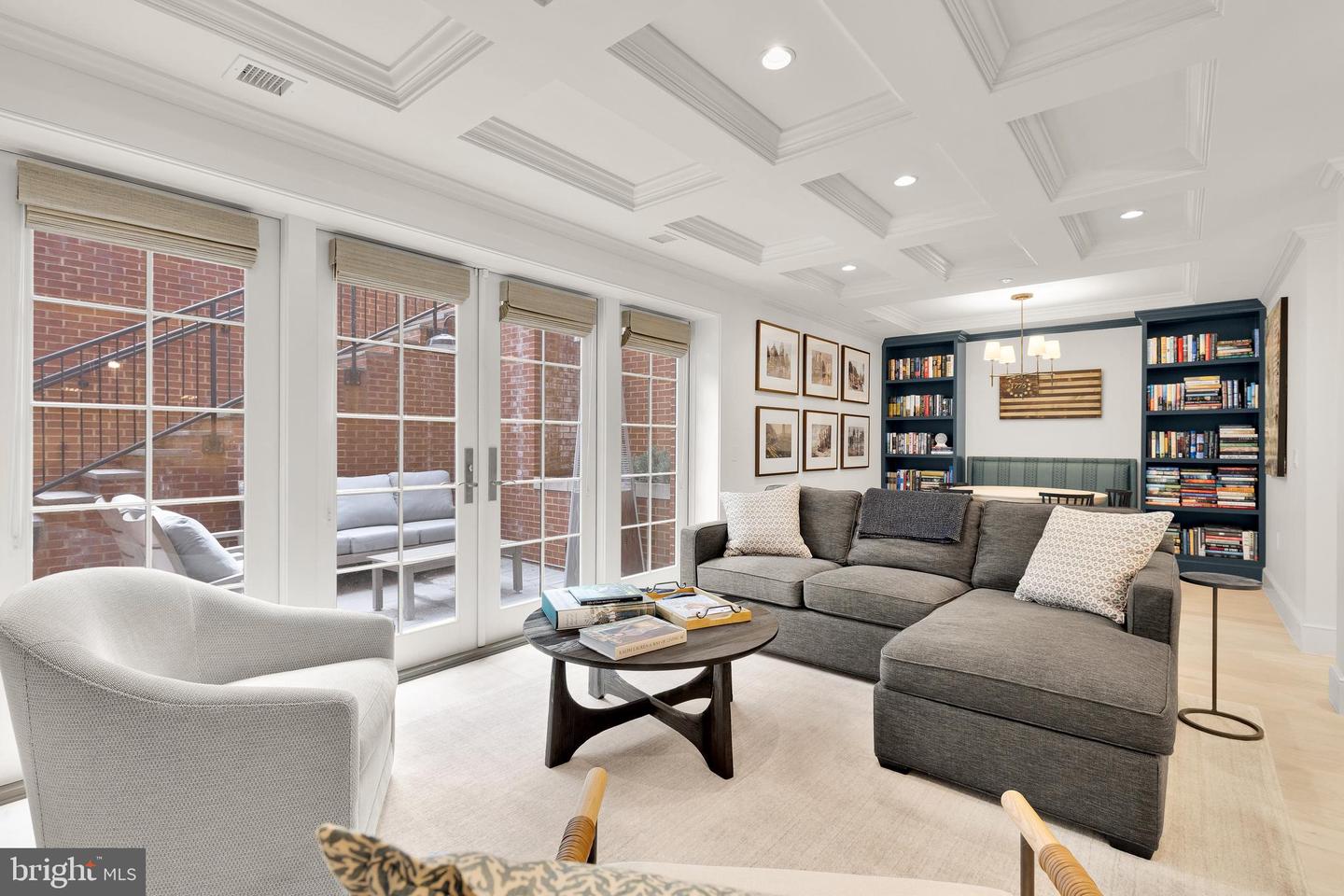2122 N ST NW #1, WASHINGTON, District Of Columbia 20037, 1 Bedroom Bedrooms, ,1 BathroomBathrooms,Residential,For sale,2122 N ST NW #1,DCDC2200524 MLS # DCDC2200524