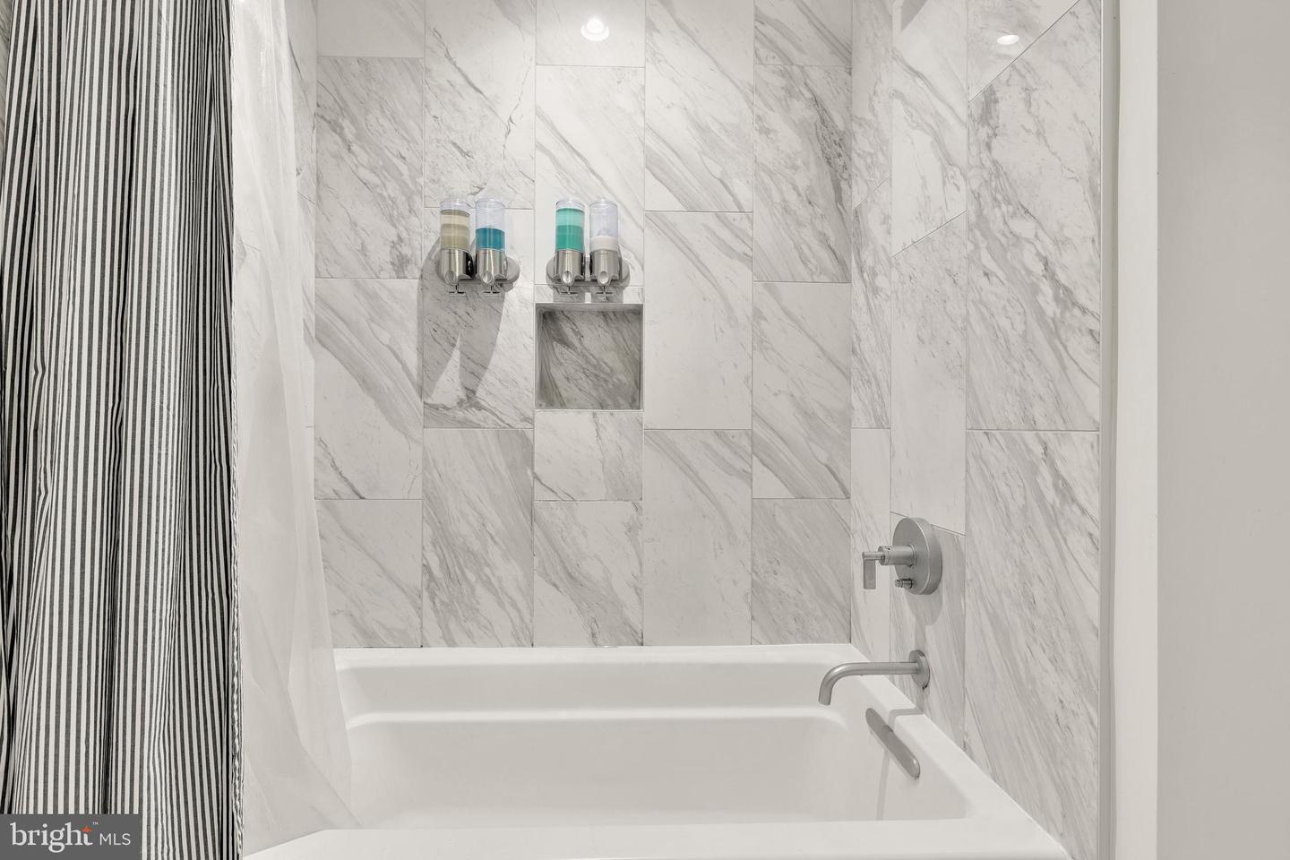 2122 N ST NW #1, WASHINGTON, District Of Columbia 20037, 1 Bedroom Bedrooms, ,1 BathroomBathrooms,Residential,For sale,2122 N ST NW #1,DCDC2200524 MLS # DCDC2200524