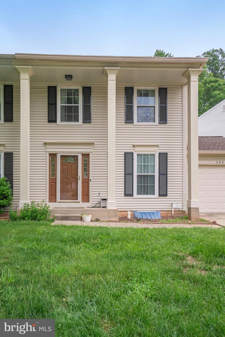 5941 POWELLS LANDING RD, BURKE, Virginia 22015, 3 Bedrooms Bedrooms, ,3 BathroomsBathrooms,Residential,For sale,5941 POWELLS LANDING RD,VAFX2240808 MLS # VAFX2240808