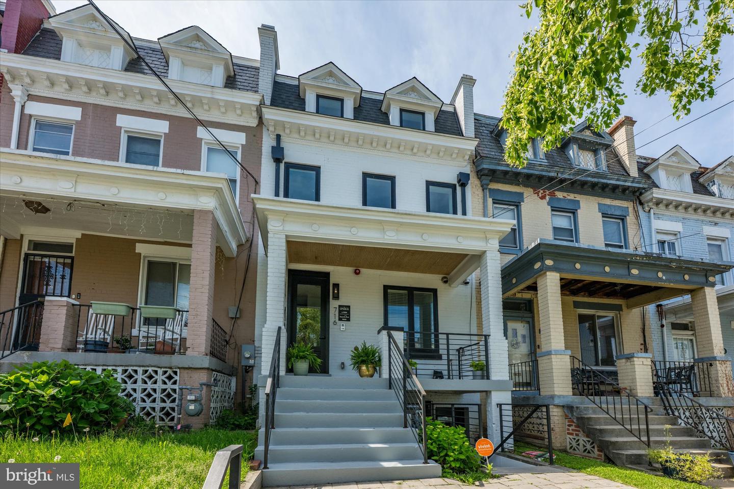 716 UPSHUR ST NW #2, WASHINGTON, District Of Columbia 20011, 2 Bedrooms Bedrooms, ,2 BathroomsBathrooms,Residential,For sale,716 UPSHUR ST NW #2,DCDC2200554 MLS # DCDC2200554