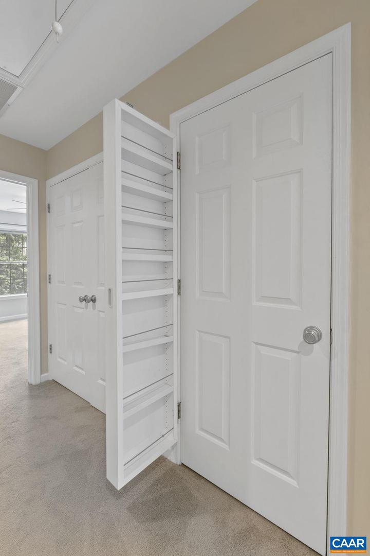 3353 WORTH CROSSING, CHARLOTTESVILLE, Virginia 22911, 2 Bedrooms Bedrooms, ,2 BathroomsBathrooms,Residential,For sale,3353 WORTH CROSSING,664474 MLS # 664474