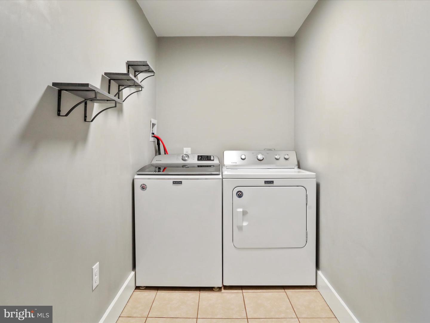 387 ASH ST, STRASBURG, Virginia 22657, 4 Bedrooms Bedrooms, ,2 BathroomsBathrooms,Residential,For sale,387 ASH ST,VASH2011446 MLS # VASH2011446