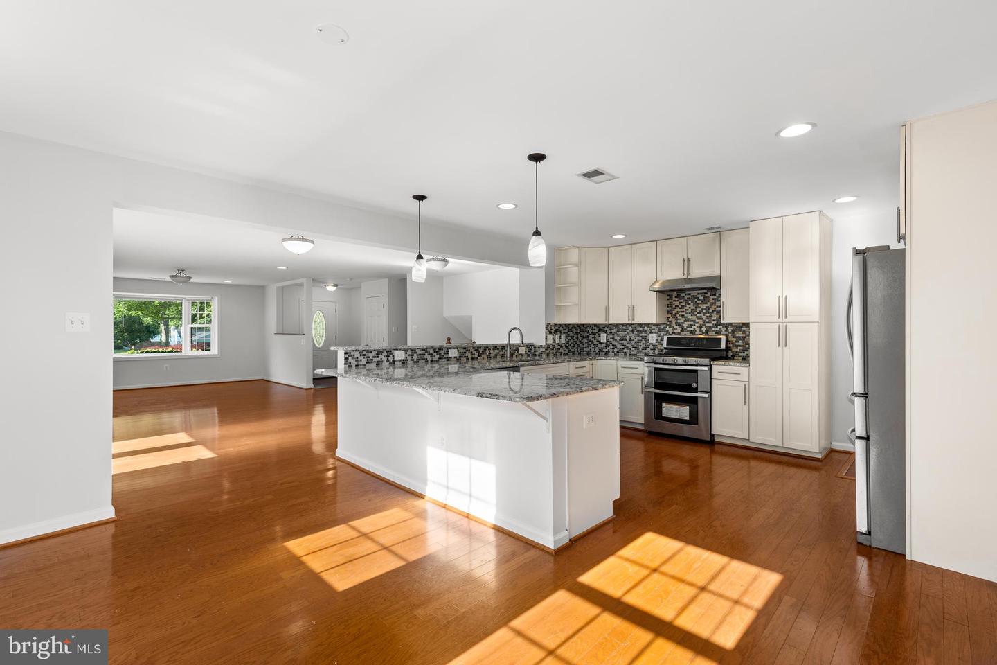7900 FOOTE LN, SPRINGFIELD, Virginia 22151, 5 Bedrooms Bedrooms, ,2 BathroomsBathrooms,Residential,For sale,7900 FOOTE LN,VAFX2240660 MLS # VAFX2240660