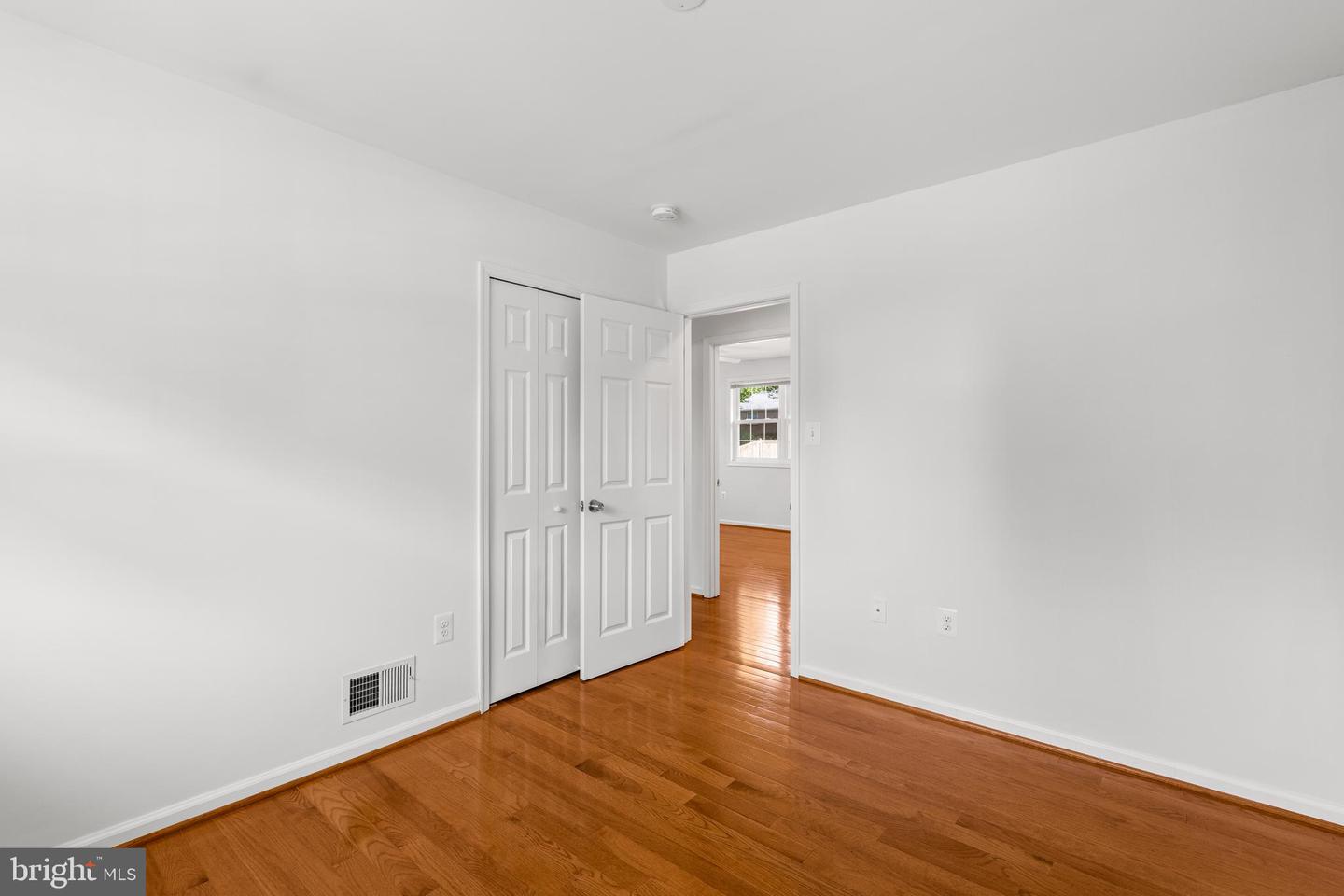 7900 FOOTE LN, SPRINGFIELD, Virginia 22151, 5 Bedrooms Bedrooms, ,2 BathroomsBathrooms,Residential,For sale,7900 FOOTE LN,VAFX2240660 MLS # VAFX2240660