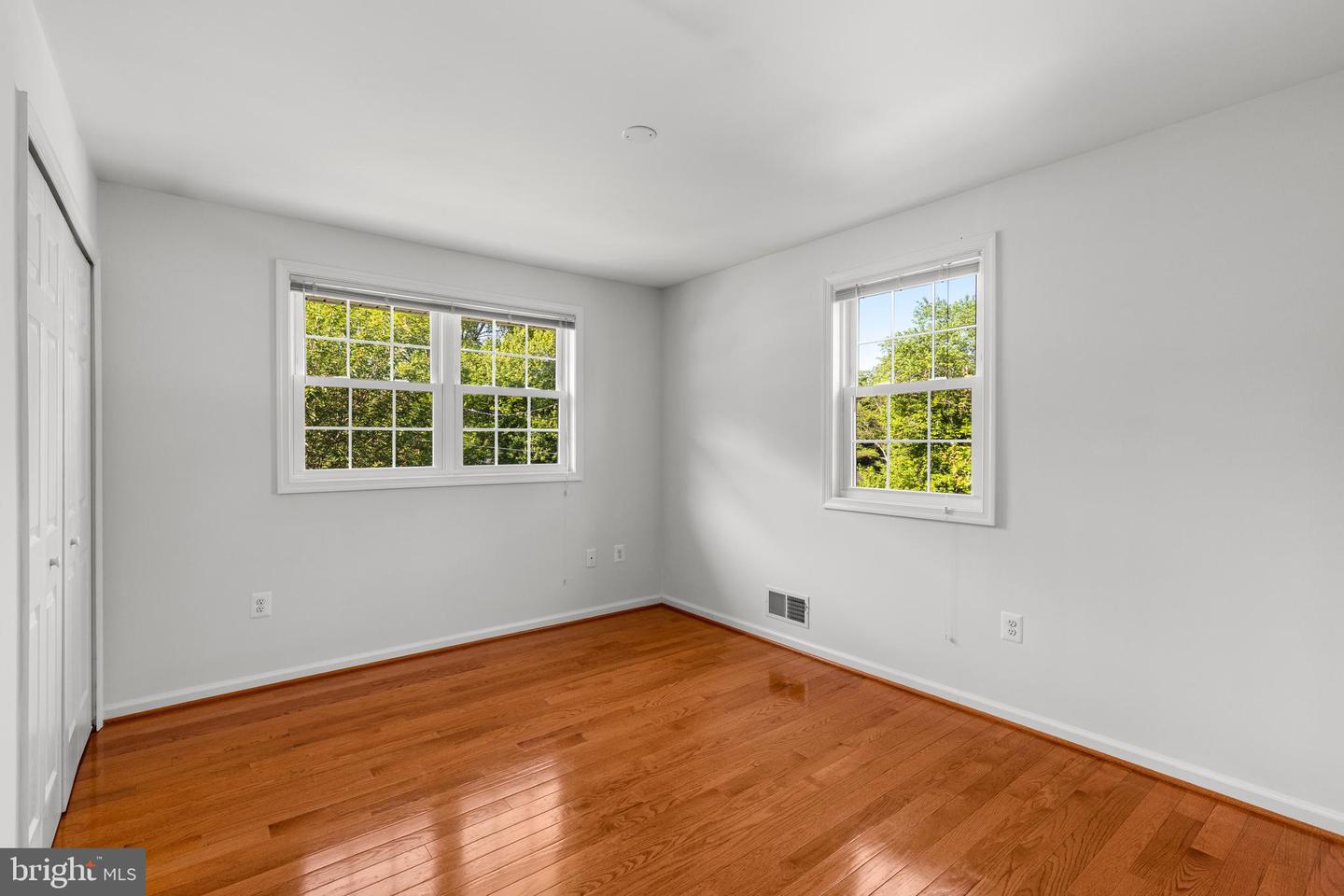7900 FOOTE LN, SPRINGFIELD, Virginia 22151, 5 Bedrooms Bedrooms, ,2 BathroomsBathrooms,Residential,For sale,7900 FOOTE LN,VAFX2240660 MLS # VAFX2240660
