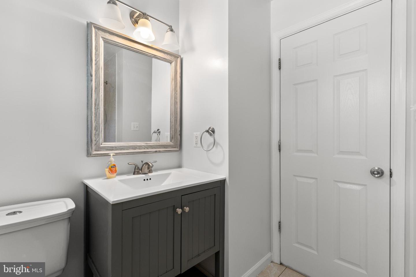 7900 FOOTE LN, SPRINGFIELD, Virginia 22151, 5 Bedrooms Bedrooms, ,2 BathroomsBathrooms,Residential,For sale,7900 FOOTE LN,VAFX2240660 MLS # VAFX2240660