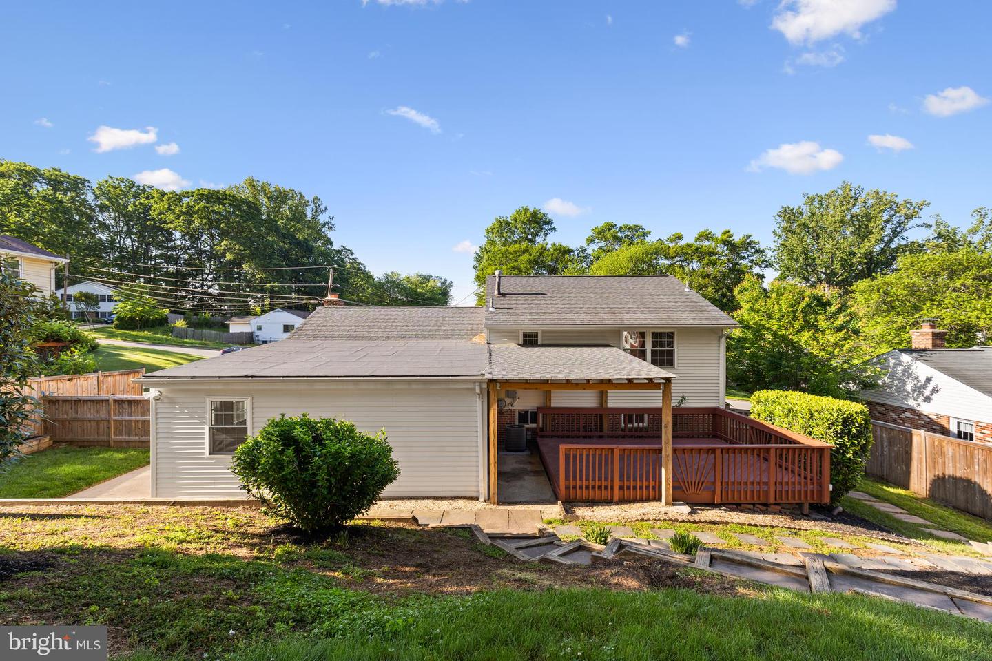 7900 FOOTE LN, SPRINGFIELD, Virginia 22151, 5 Bedrooms Bedrooms, ,2 BathroomsBathrooms,Residential,For sale,7900 FOOTE LN,VAFX2240660 MLS # VAFX2240660