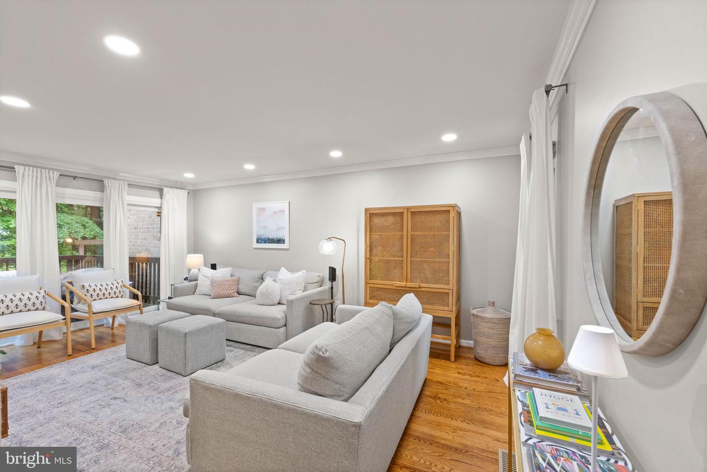 1535 PARK GLEN CT, RESTON, Virginia 20190, 4 Bedrooms Bedrooms, ,3 BathroomsBathrooms,Residential,For sale,1535 PARK GLEN CT,VAFX2240818 MLS # VAFX2240818
