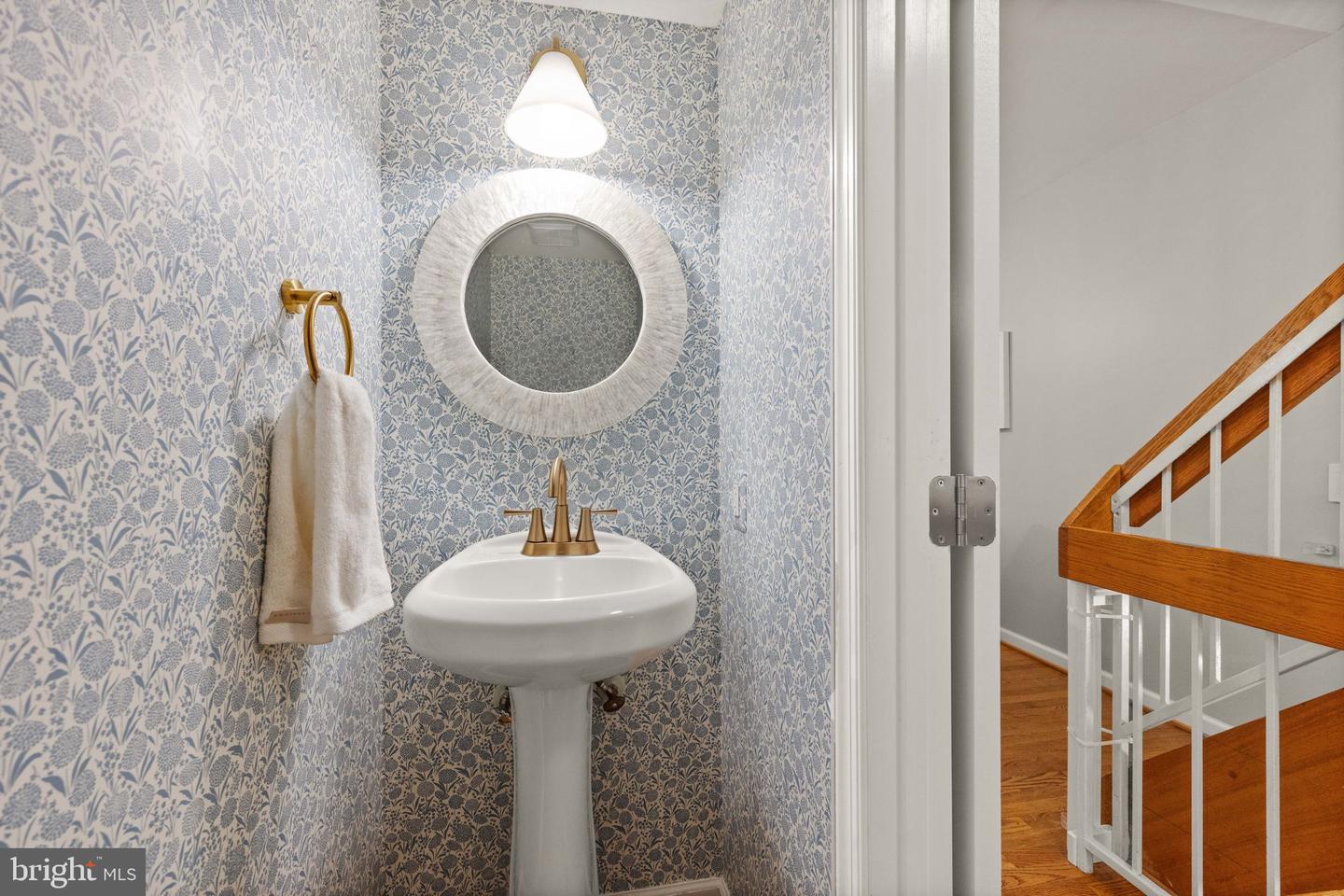 1535 PARK GLEN CT, RESTON, Virginia 20190, 4 Bedrooms Bedrooms, ,3 BathroomsBathrooms,Residential,For sale,1535 PARK GLEN CT,VAFX2240818 MLS # VAFX2240818