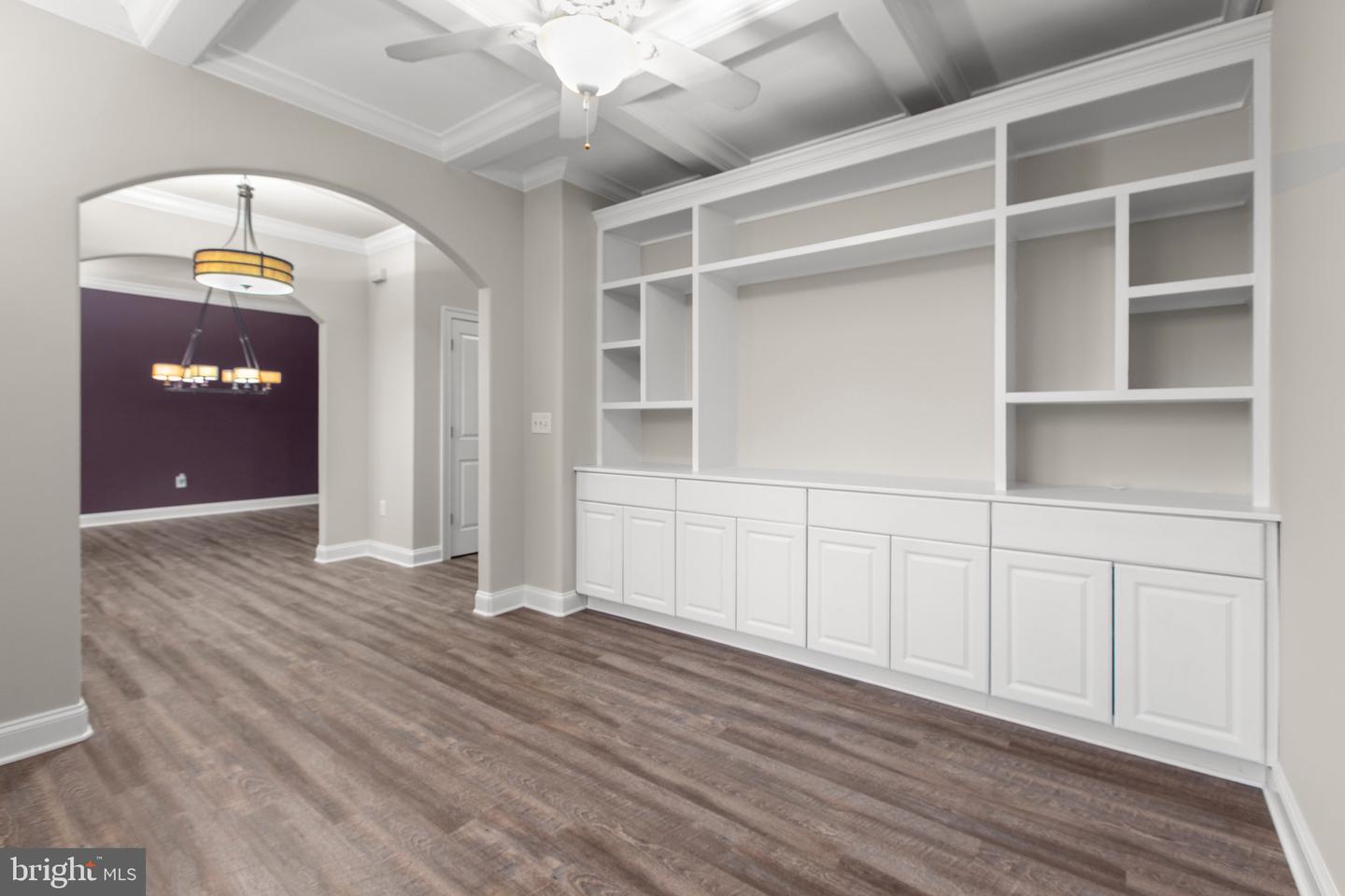 838 HARTWOOD RD, FREDERICKSBURG, Virginia 22406, 5 Bedrooms Bedrooms, ,4 BathroomsBathrooms,Residential,For sale,838 HARTWOOD RD,VAST2038800 MLS # VAST2038800