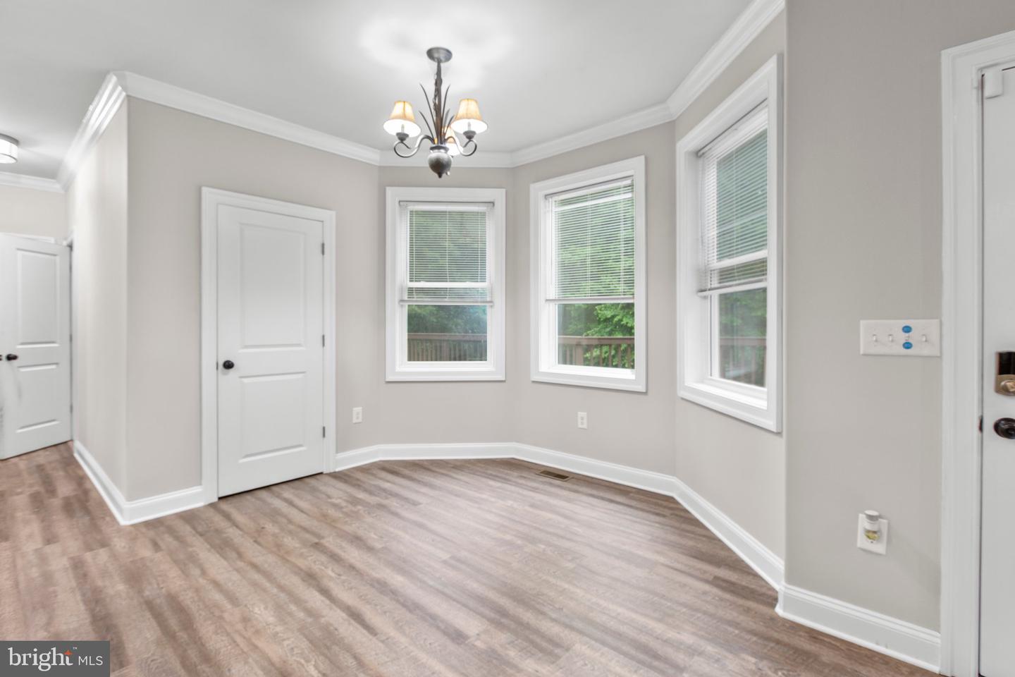 838 HARTWOOD RD, FREDERICKSBURG, Virginia 22406, 5 Bedrooms Bedrooms, ,4 BathroomsBathrooms,Residential,For sale,838 HARTWOOD RD,VAST2038800 MLS # VAST2038800