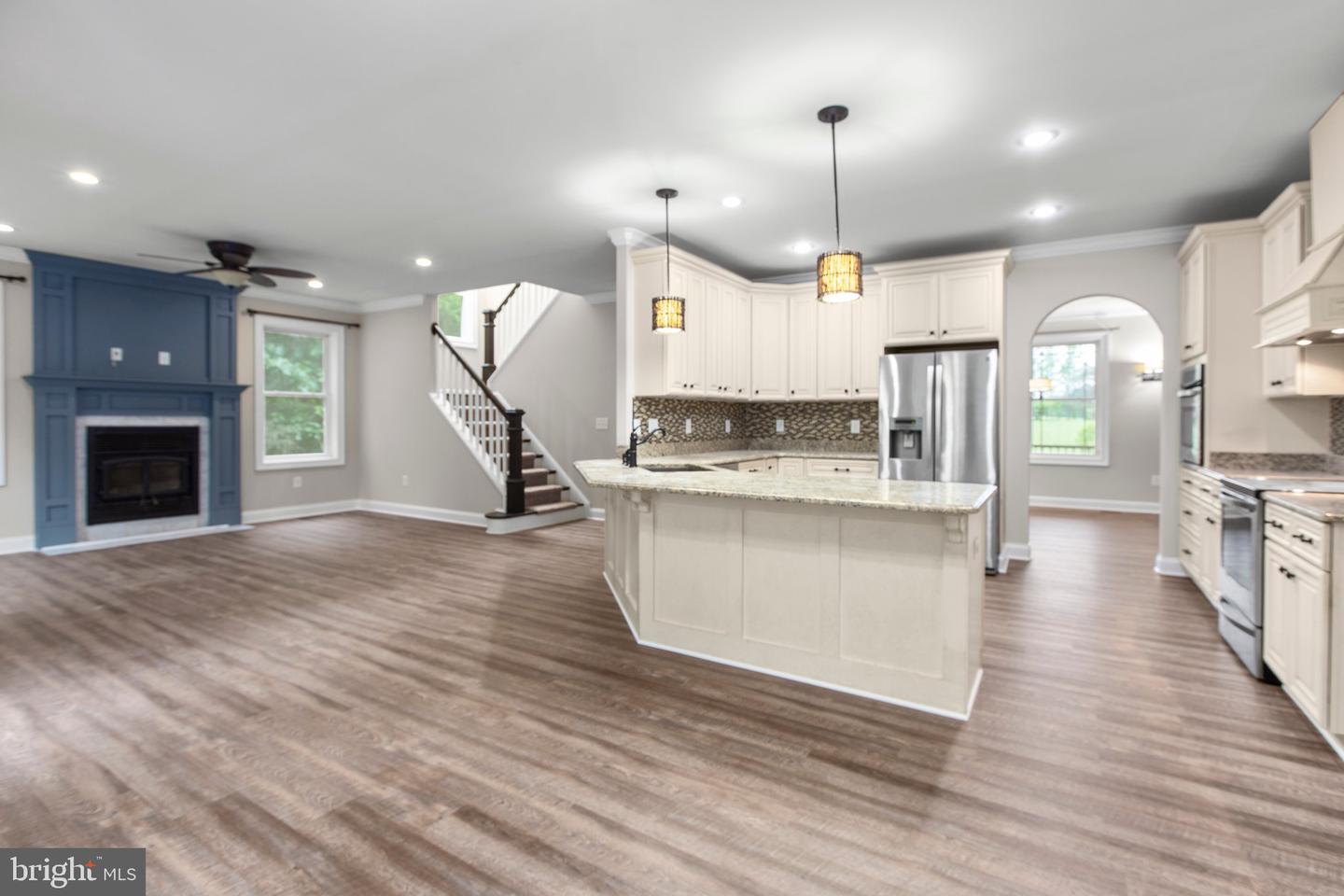 838 HARTWOOD RD, FREDERICKSBURG, Virginia 22406, 5 Bedrooms Bedrooms, ,4 BathroomsBathrooms,Residential,For sale,838 HARTWOOD RD,VAST2038800 MLS # VAST2038800