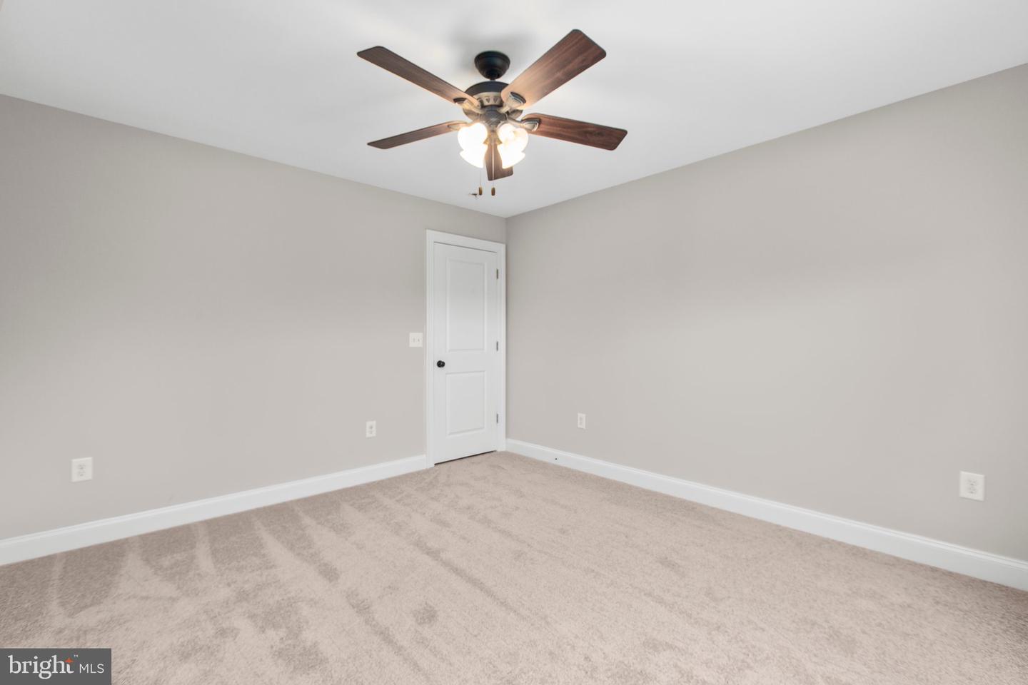 838 HARTWOOD RD, FREDERICKSBURG, Virginia 22406, 5 Bedrooms Bedrooms, ,4 BathroomsBathrooms,Residential,For sale,838 HARTWOOD RD,VAST2038800 MLS # VAST2038800