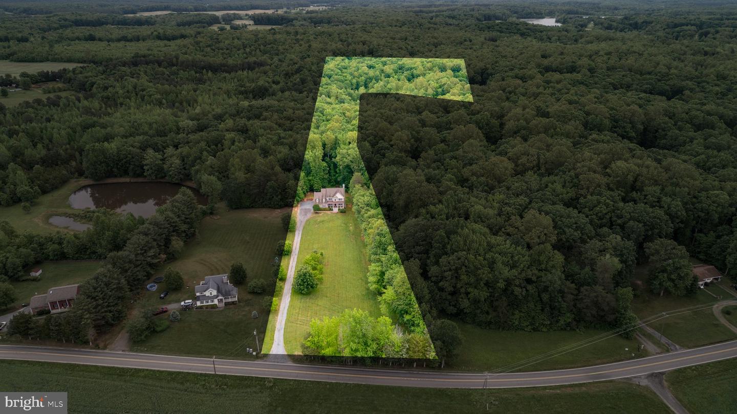 838 HARTWOOD RD, FREDERICKSBURG, Virginia 22406, 5 Bedrooms Bedrooms, ,4 BathroomsBathrooms,Residential,For sale,838 HARTWOOD RD,VAST2038800 MLS # VAST2038800