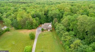 838 HARTWOOD RD, FREDERICKSBURG, Virginia 22406, 5 Bedrooms Bedrooms, ,4 BathroomsBathrooms,Residential,For sale,838 HARTWOOD RD,VAST2038800 MLS # VAST2038800