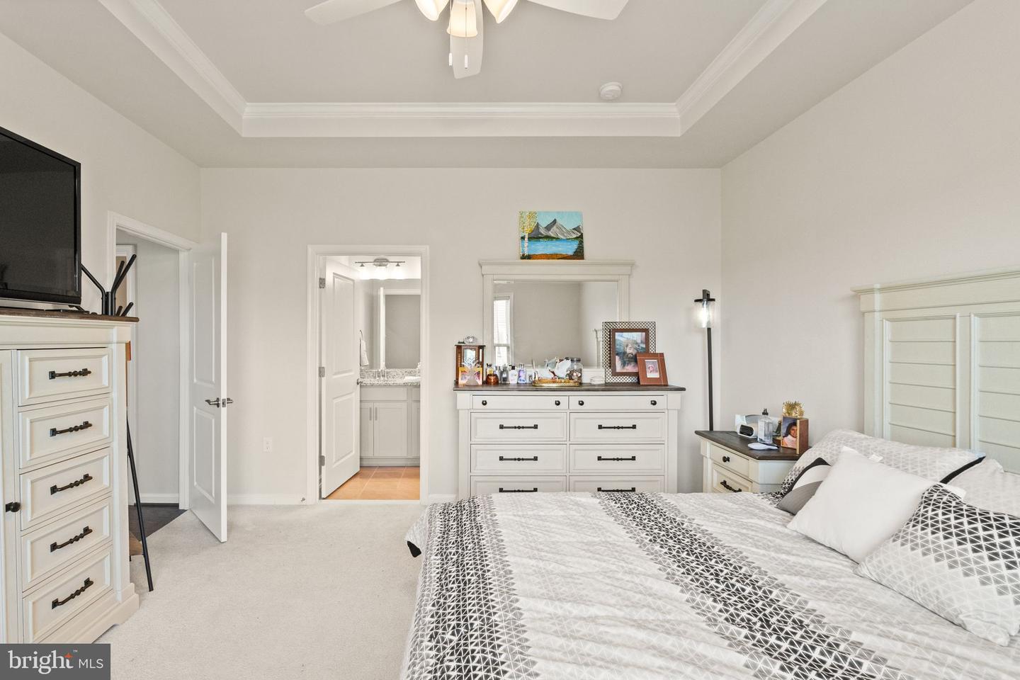 16136 PINK POPPY WAY, HAYMARKET, Virginia 20169, 2 Bedrooms Bedrooms, ,2 BathroomsBathrooms,Residential,For sale,16136 PINK POPPY WAY,VAPW2094598 MLS # VAPW2094598
