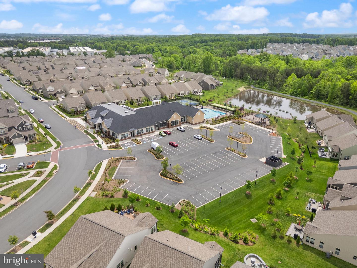 16136 PINK POPPY WAY, HAYMARKET, Virginia 20169, 2 Bedrooms Bedrooms, ,2 BathroomsBathrooms,Residential,For sale,16136 PINK POPPY WAY,VAPW2094598 MLS # VAPW2094598
