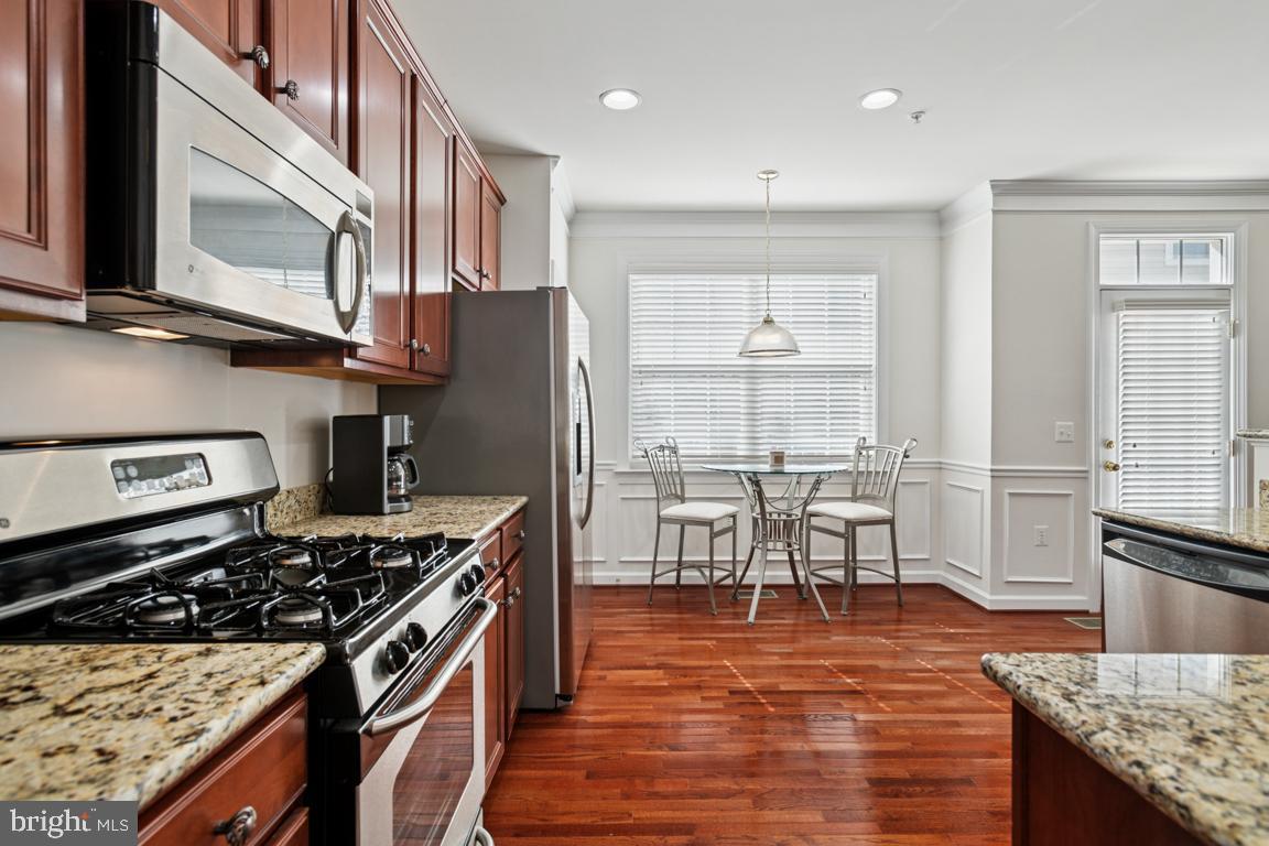 2529 PASCAL PL, HERNDON, Virginia 20171, 3 Bedrooms Bedrooms, ,2 BathroomsBathrooms,Residential,For sale,2529 PASCAL PL,VAFX2240906 MLS # VAFX2240906