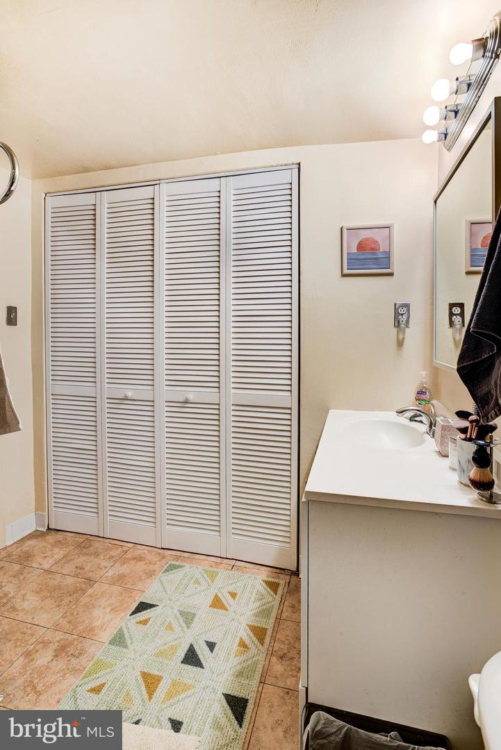 922 24TH ST NW #115, WASHINGTON, District Of Columbia 20037, ,1 BathroomBathrooms,Residential,For sale,922 24TH ST NW #115,DCDC2200646 MLS # DCDC2200646