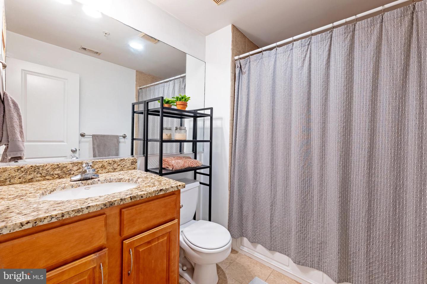 1443 OAK ST NW #103, WASHINGTON, District Of Columbia 20010, 1 Bedroom Bedrooms, ,1 BathroomBathrooms,Residential,For sale,1443 OAK ST NW #103,DCDC2200560 MLS # DCDC2200560