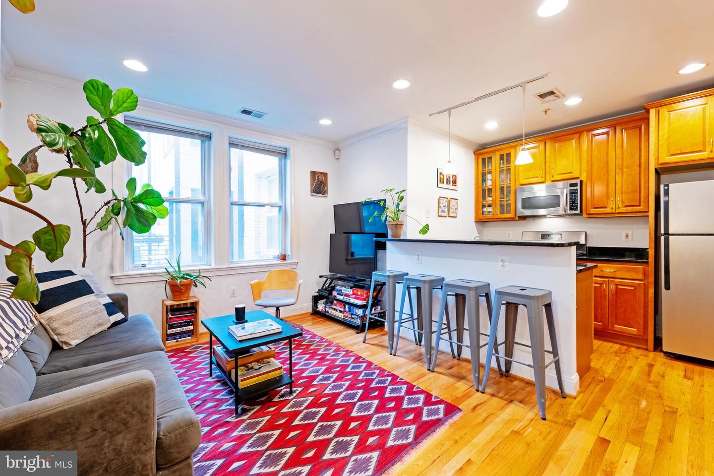 1443 OAK ST NW #103, WASHINGTON, District Of Columbia 20010, 1 Bedroom Bedrooms, ,1 BathroomBathrooms,Residential,For sale,1443 OAK ST NW #103,DCDC2200560 MLS # DCDC2200560