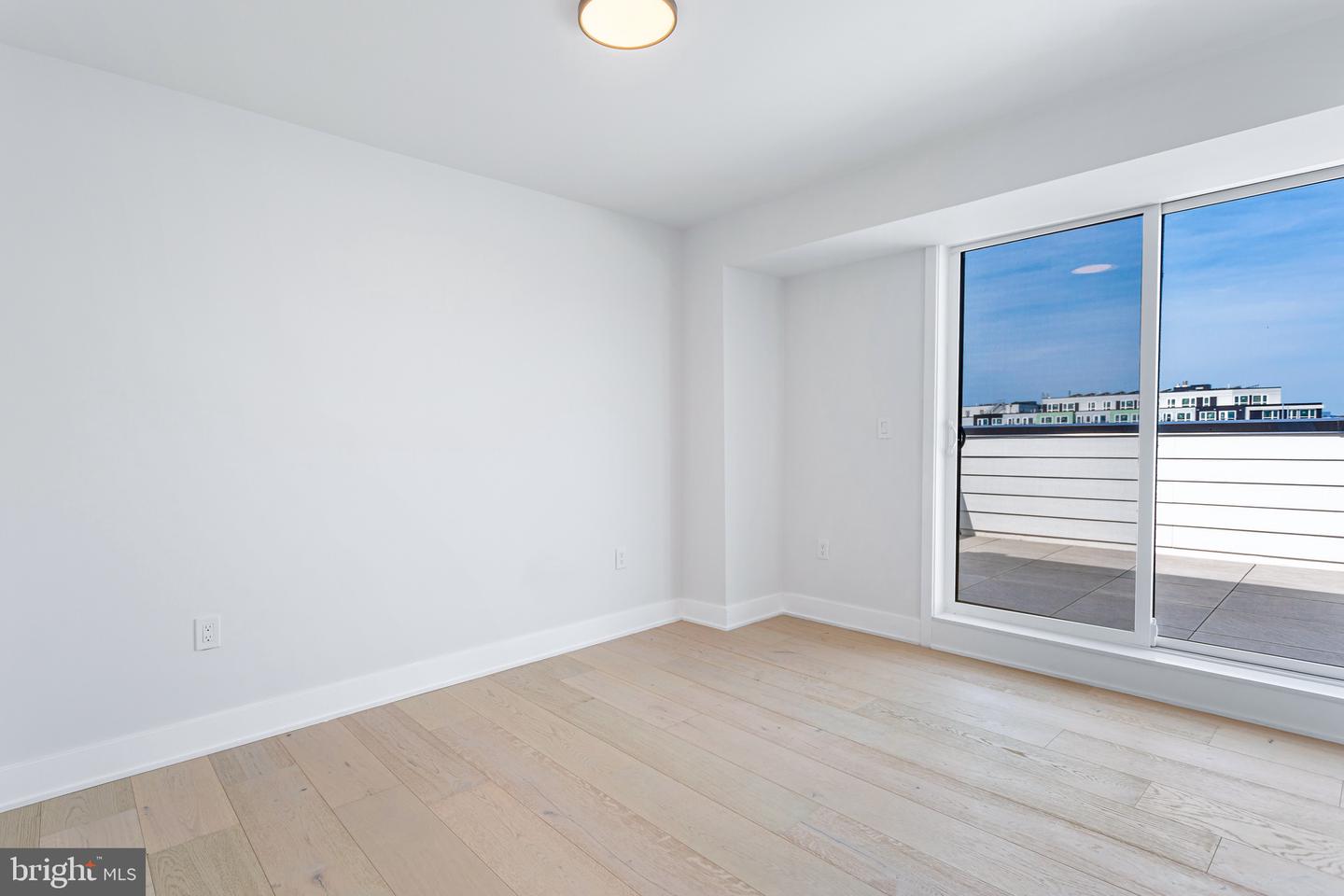 845 19TH ST NE #PH-12, WASHINGTON, District Of Columbia 20002, 2 Bedrooms Bedrooms, ,2 BathroomsBathrooms,Residential,For sale,845 19TH ST NE #PH-12,DCDC2200654 MLS # DCDC2200654