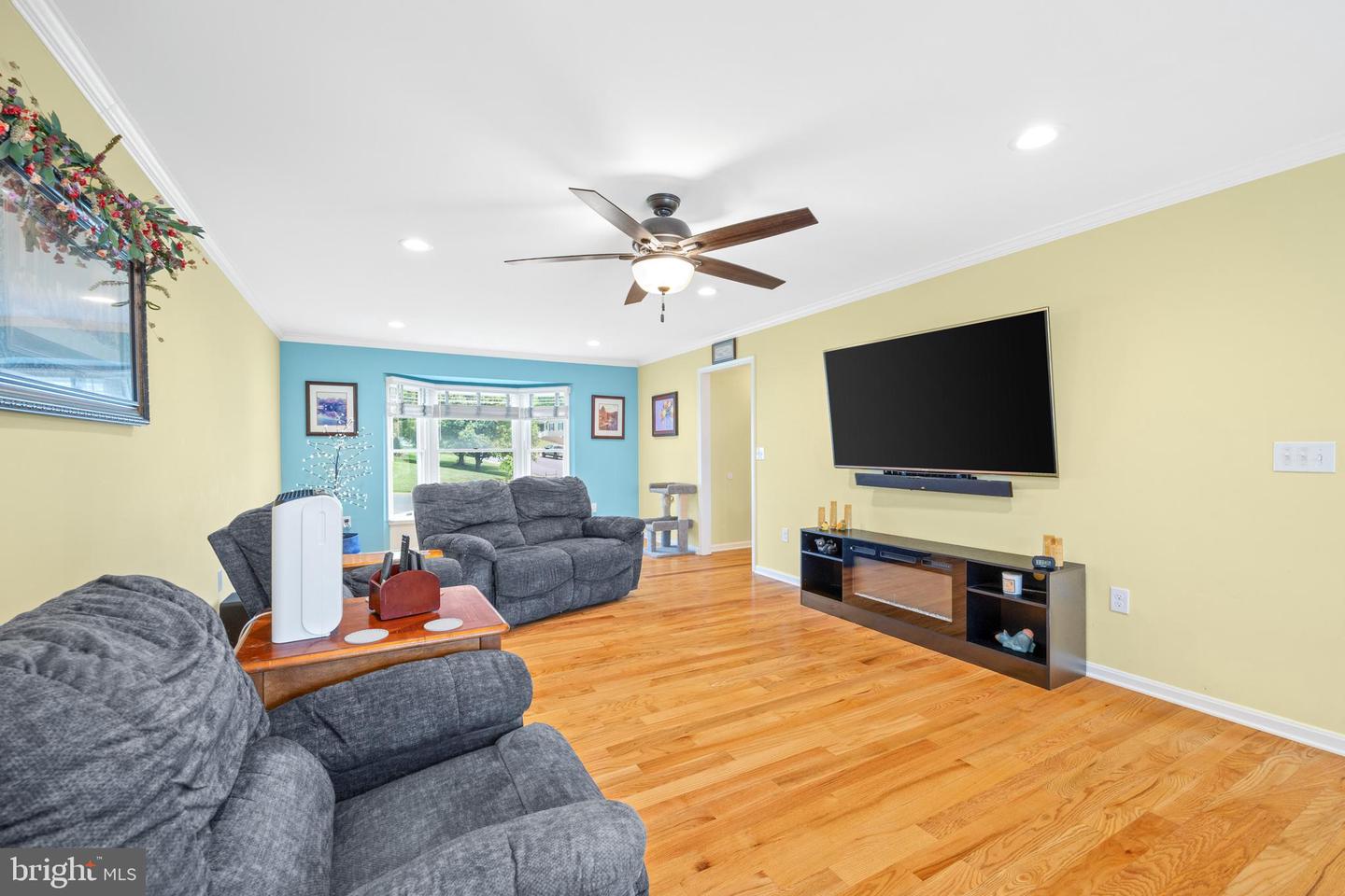 1117 KESLER RD, FRONT ROYAL, Virginia 22630, 4 Bedrooms Bedrooms, ,4 BathroomsBathrooms,Residential,For sale,1117 KESLER RD,VAWR2011166 MLS # VAWR2011166
