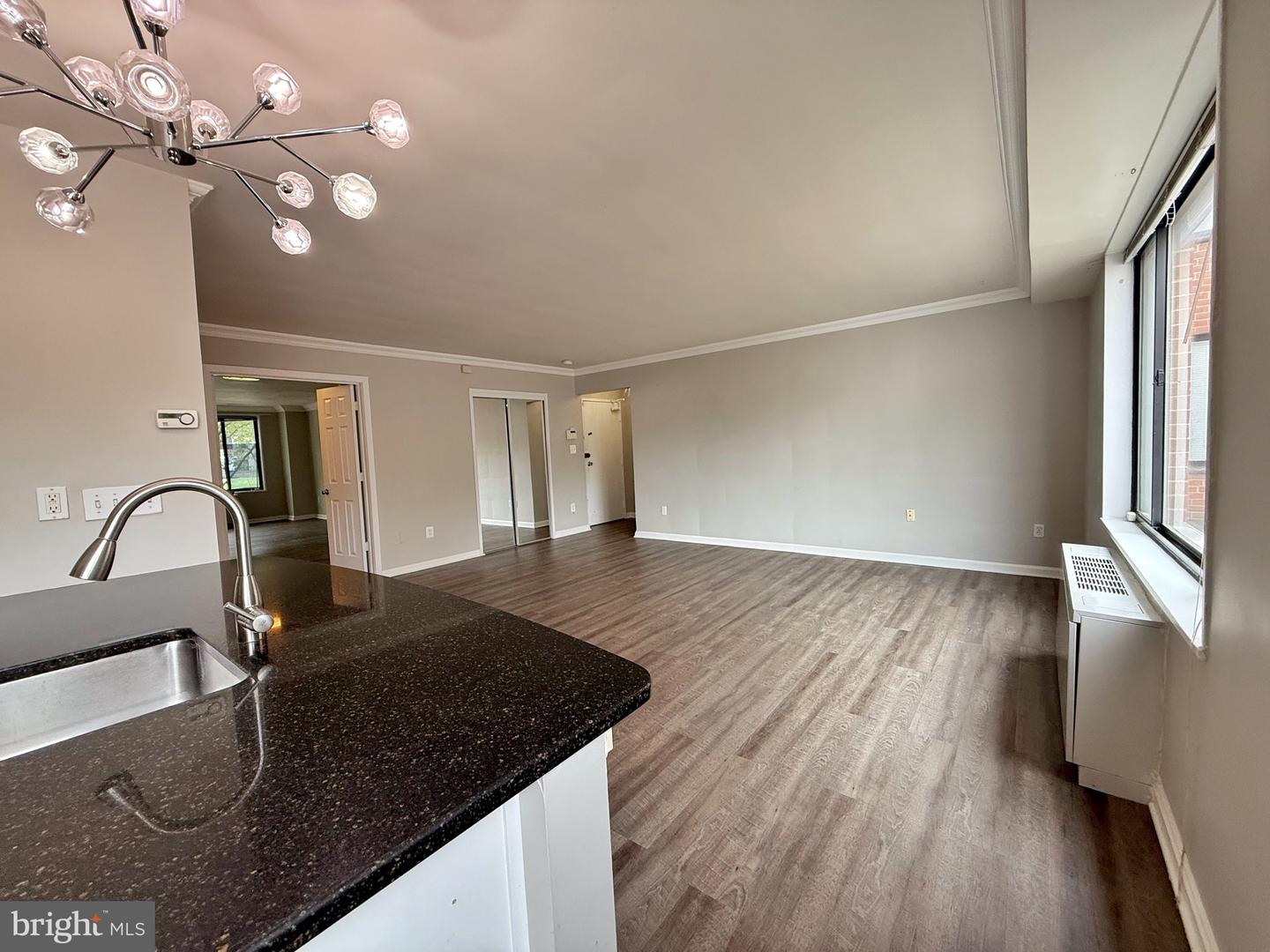 5112 MACARTHUR BLVD NW #101, WASHINGTON, District Of Columbia 20016, 1 Bedroom Bedrooms, ,2 BathroomsBathrooms,Residential,For sale,5112 MACARTHUR BLVD NW #101,DCDC2200688 MLS # DCDC2200688