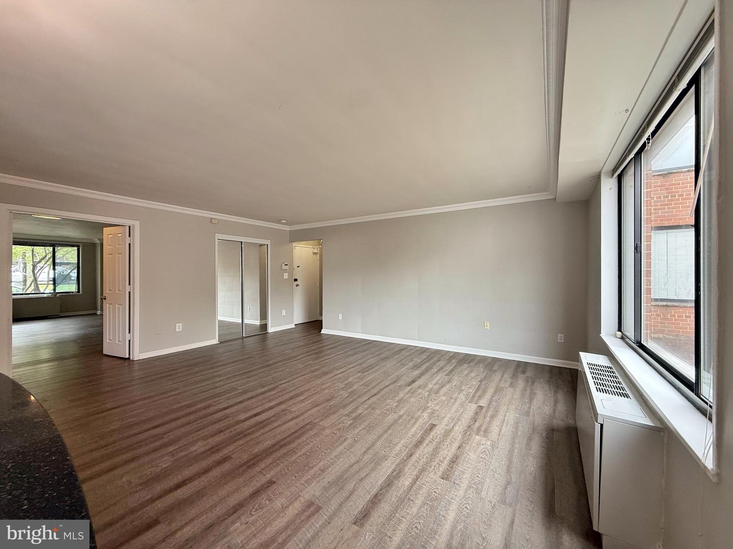 5112 MACARTHUR BLVD NW #101, WASHINGTON, District Of Columbia 20016, 1 Bedroom Bedrooms, ,2 BathroomsBathrooms,Residential,For sale,5112 MACARTHUR BLVD NW #101,DCDC2200688 MLS # DCDC2200688