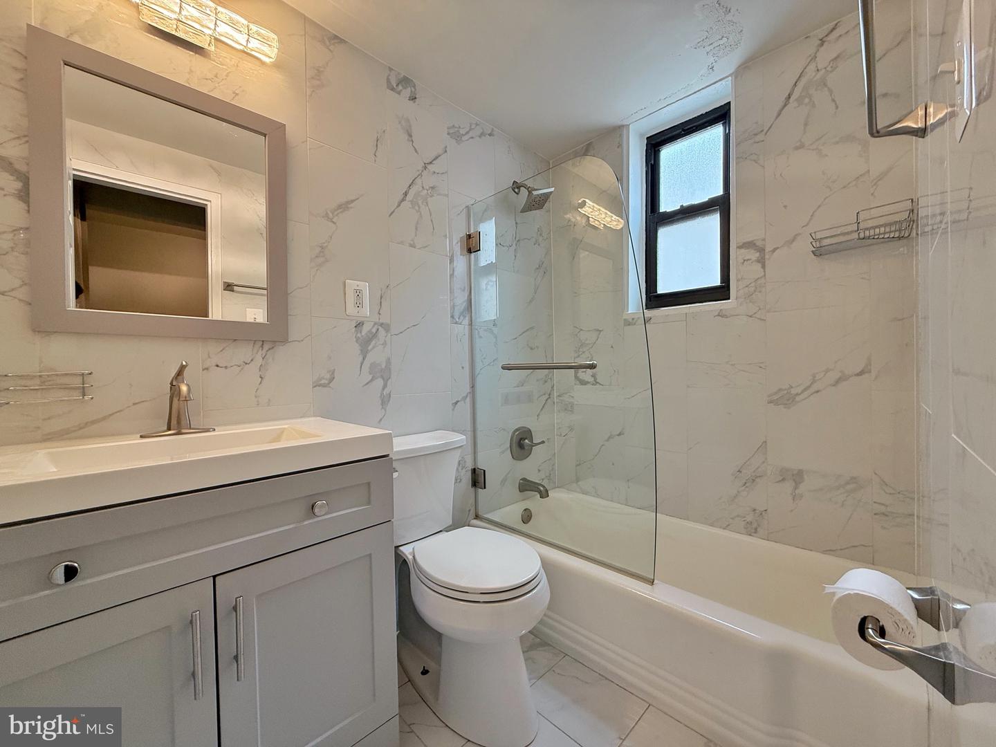 5112 MACARTHUR BLVD NW #101, WASHINGTON, District Of Columbia 20016, 1 Bedroom Bedrooms, ,2 BathroomsBathrooms,Residential,For sale,5112 MACARTHUR BLVD NW #101,DCDC2200688 MLS # DCDC2200688