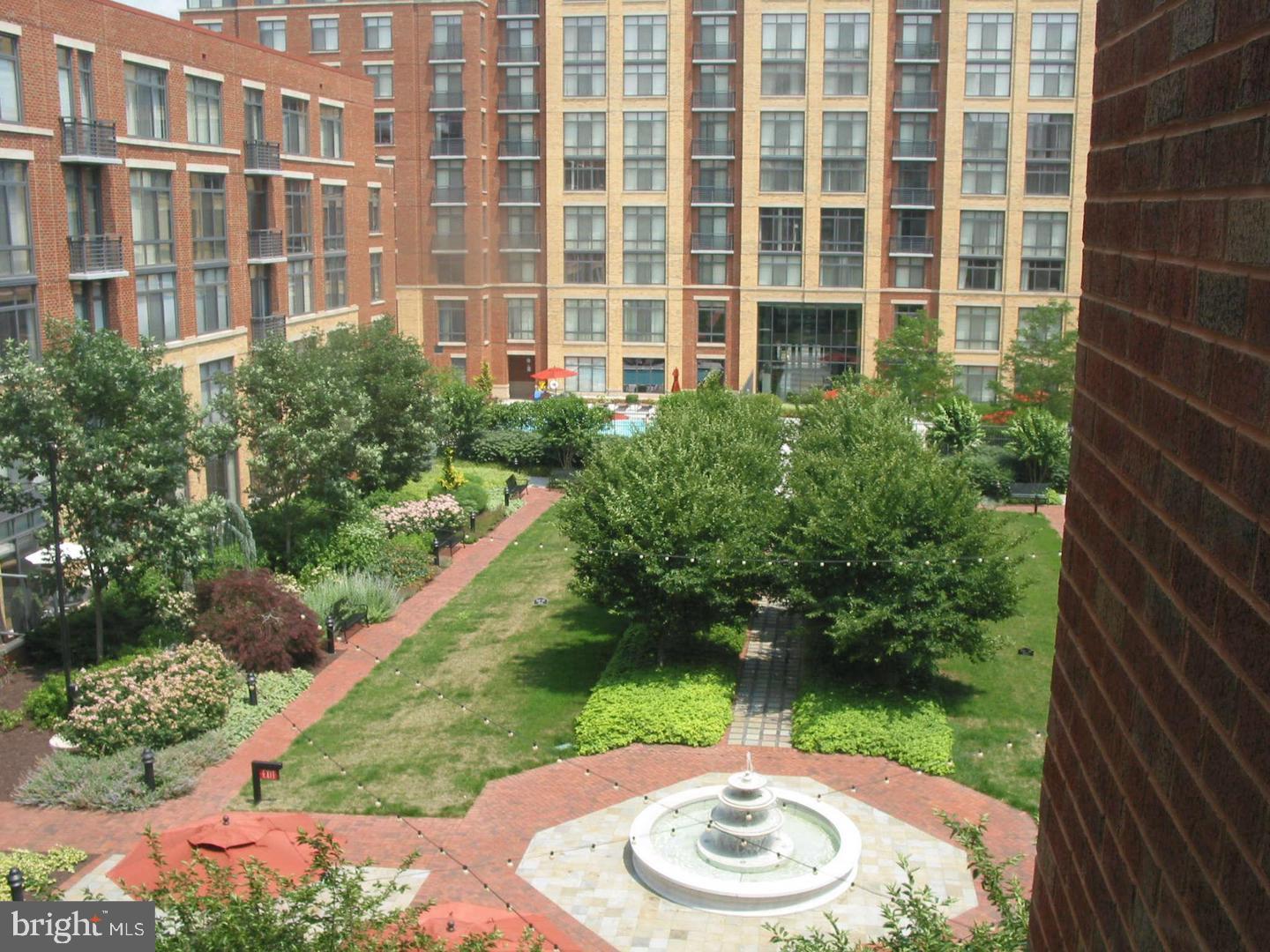 520 JOHN CARLYLE ST #310, ALEXANDRIA, Virginia 22314, 1 Bedroom Bedrooms, ,1 BathroomBathrooms,Residential,For sale,520 JOHN CARLYLE ST #310,VAAX2045364 MLS # VAAX2045364