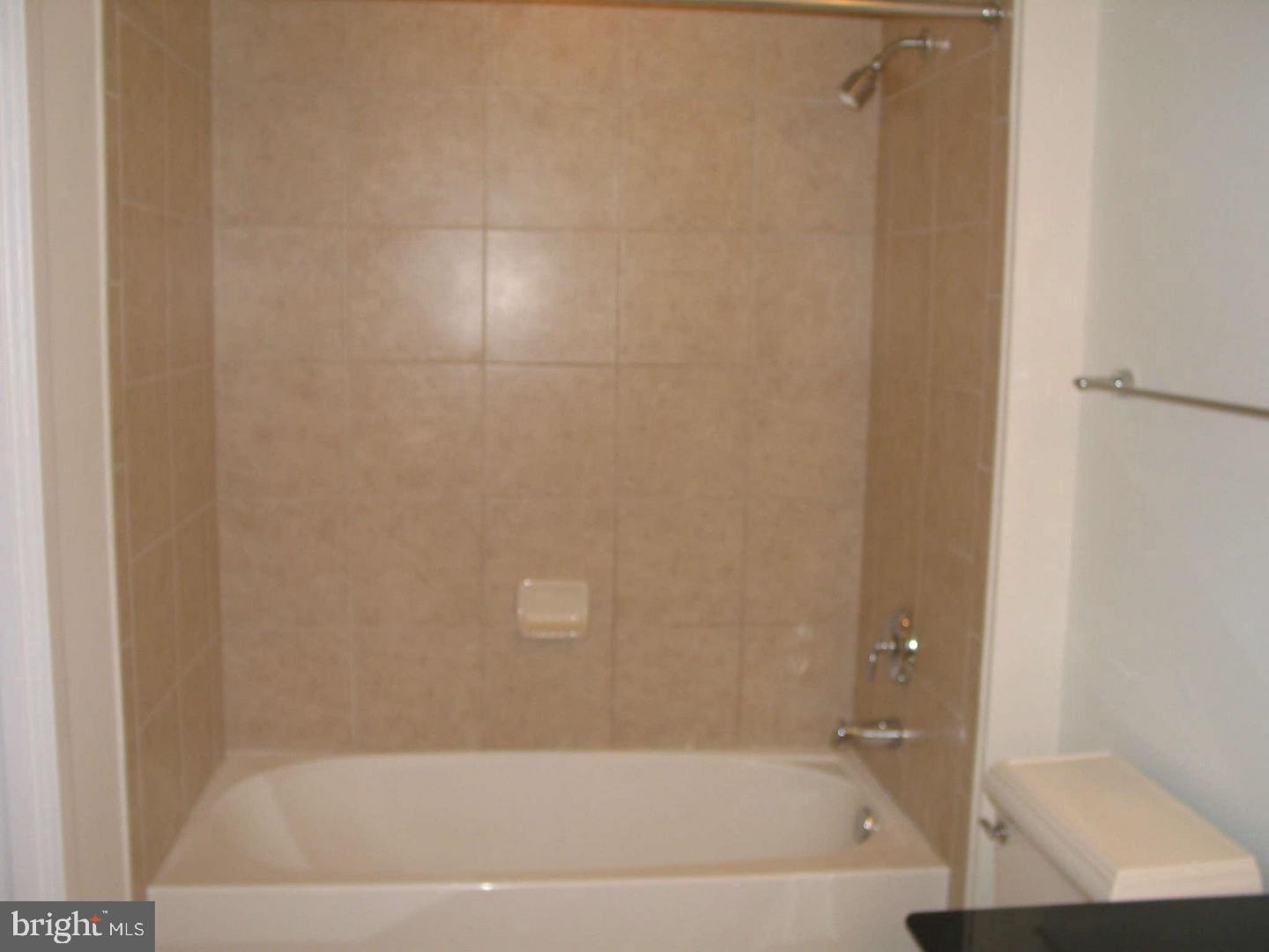 520 JOHN CARLYLE ST #310, ALEXANDRIA, Virginia 22314, 1 Bedroom Bedrooms, ,1 BathroomBathrooms,Residential,For sale,520 JOHN CARLYLE ST #310,VAAX2045364 MLS # VAAX2045364