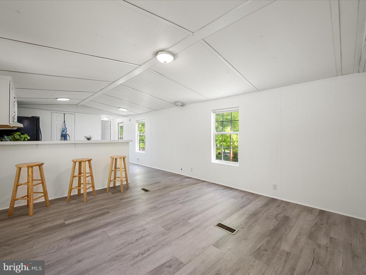 455 MARPLE RD, WINCHESTER, Virginia 22603, 3 Bedrooms Bedrooms, ,2 BathroomsBathrooms,Residential,For sale,455 MARPLE RD,VAFV2034180 MLS # VAFV2034180